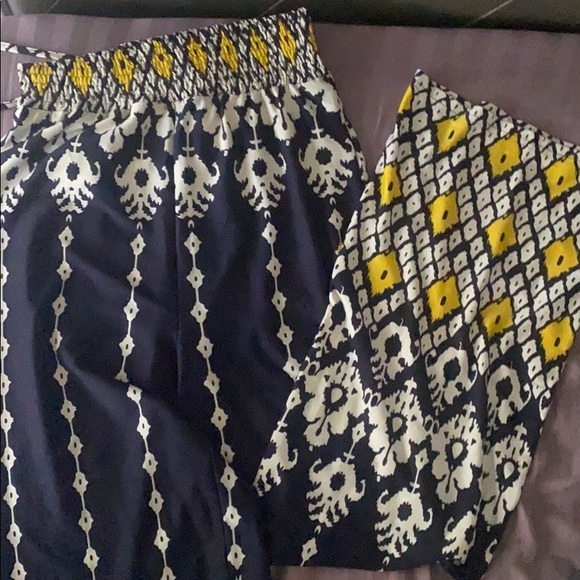 Blue and yellow jumpsuit - Picture 2 of 5